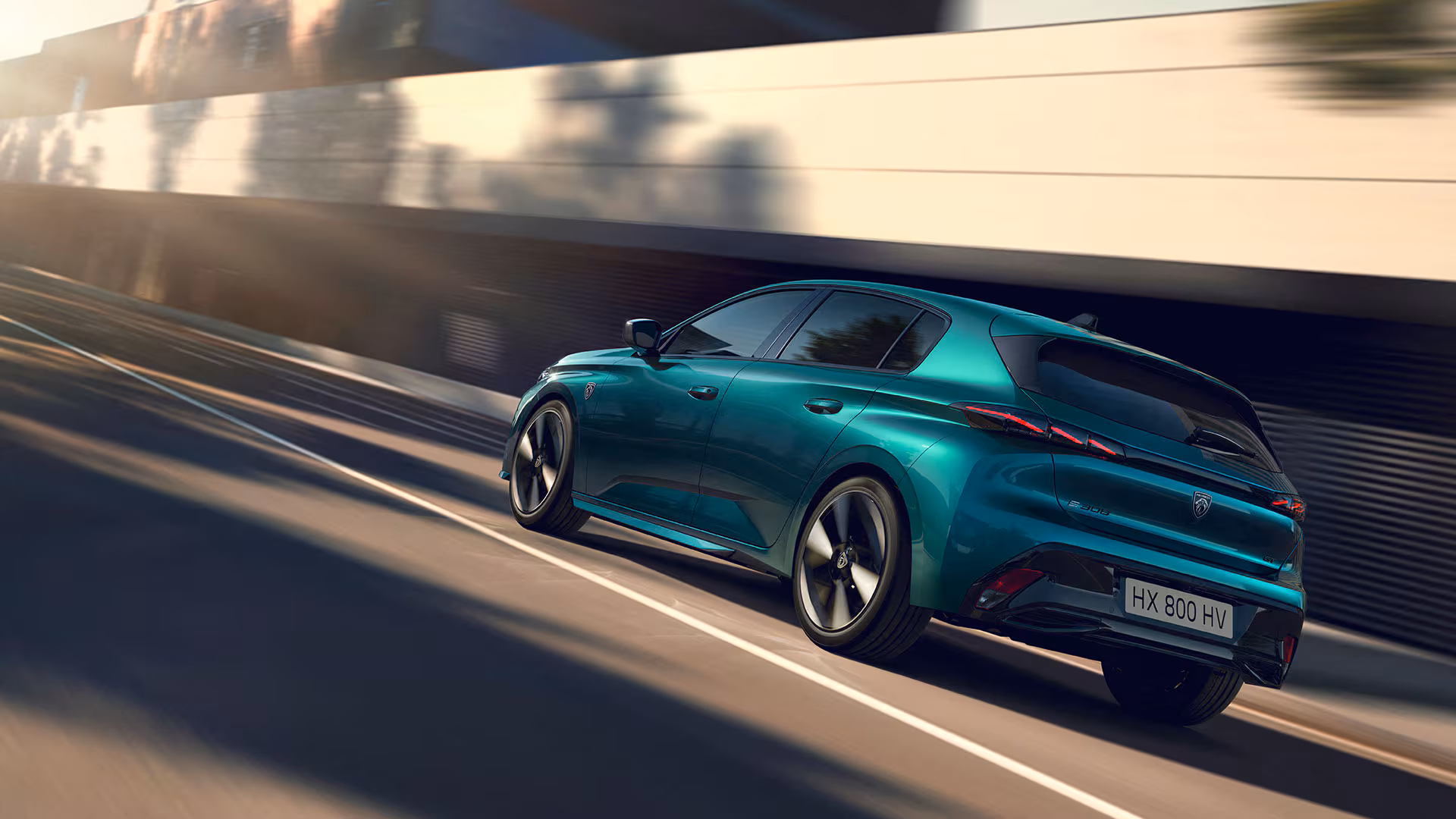 PEUGEOT 308 1.5 BlueHDi 130 AT GT Toit