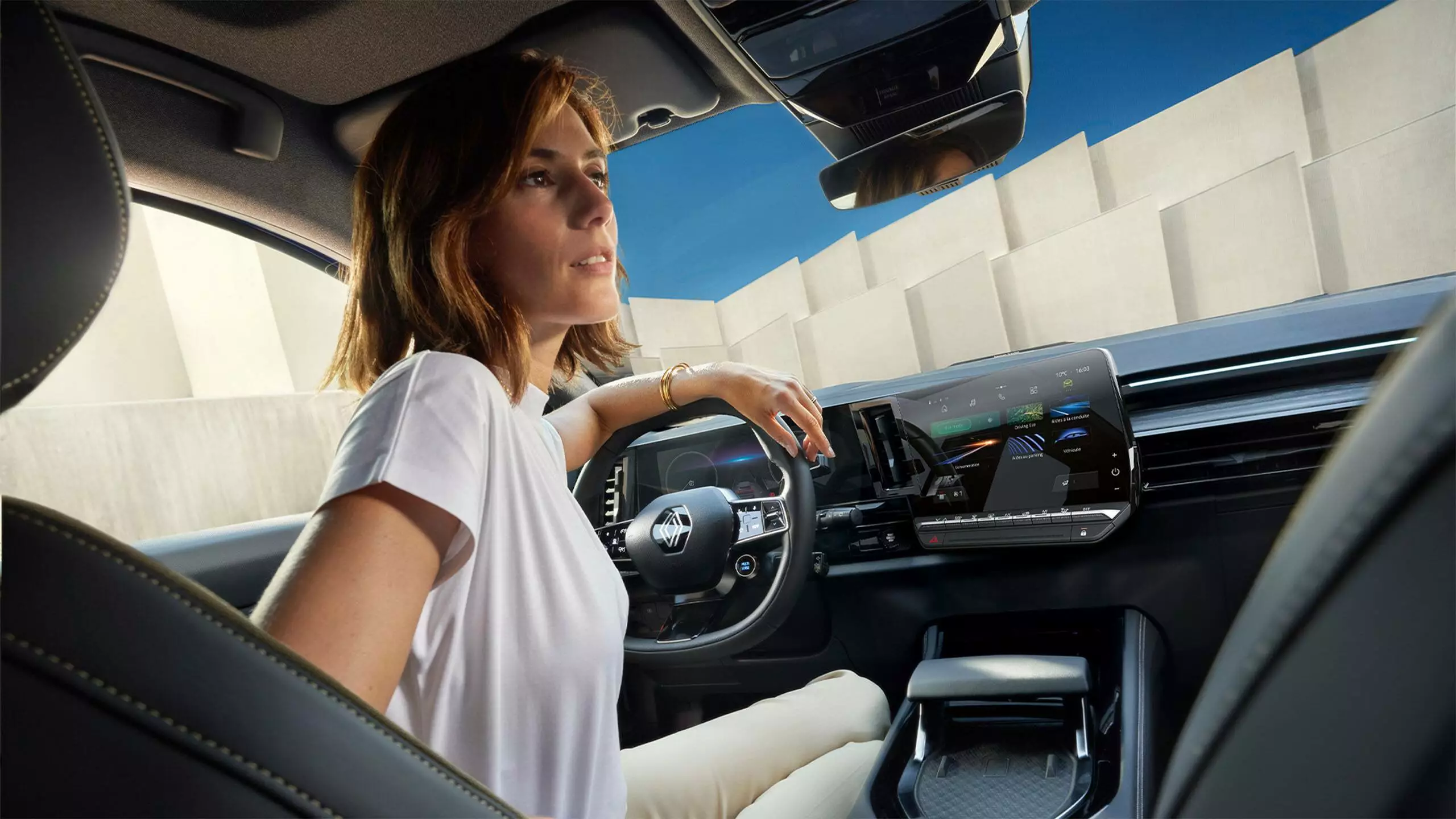 RENAULT Austral 1.2 E-Tech 200 Techno