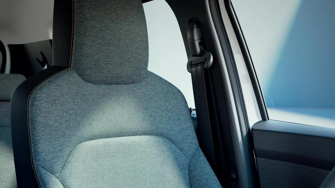 DACIA Spring 48 kW AT Extreme