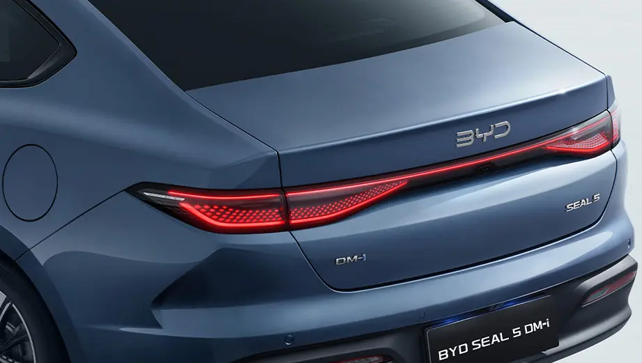 BYD SEAL 5 PHEV 1.5 DM-i 212 AT Design