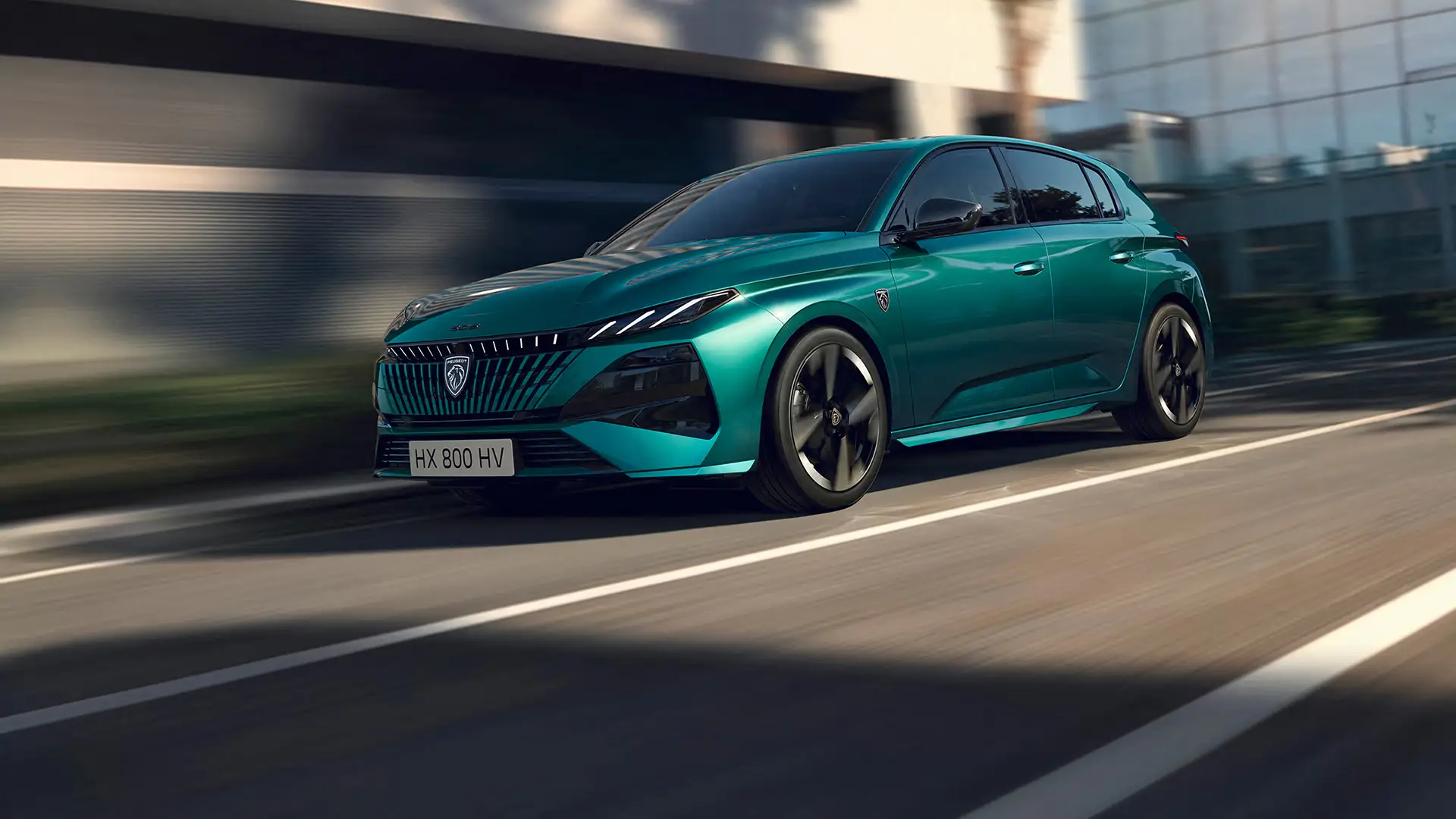 PEUGEOT 3008 1.2 Hybrid 145 AT GT