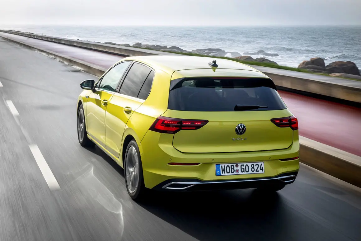 VOLKSWAGEN Golf 2.0 TDI 150 DSG Trend