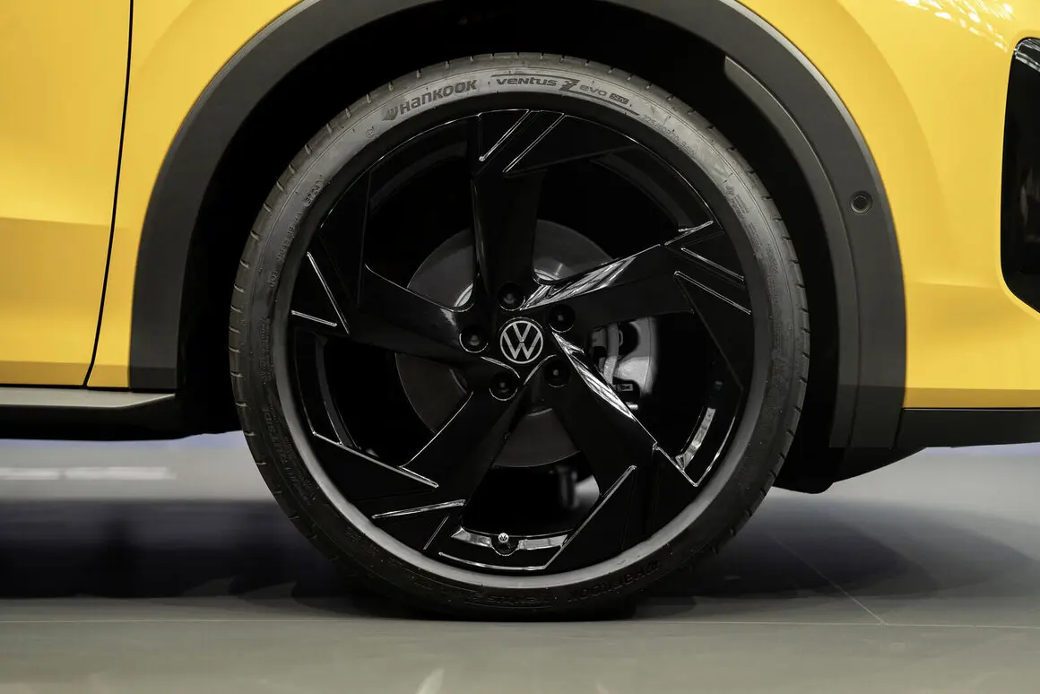 VOLKSWAGEN T-Roc 2.0 TDI 150 DSG Design+