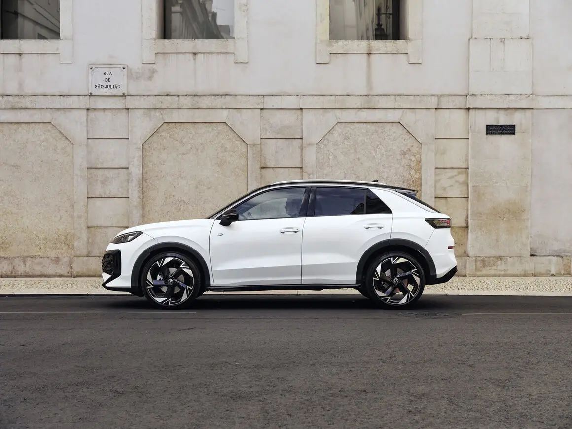 VOLKSWAGEN T-Roc 2.0 TDI 150 DSG Design+