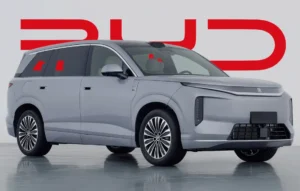 BYD Great Tang : Le colosse chinois qui recharge 400 km en 5 minutes débarque en 2026