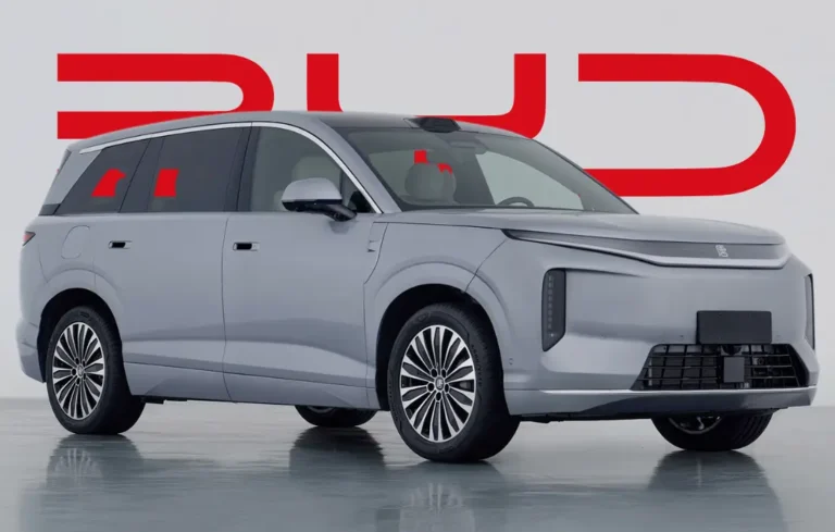 BYD Great Tang : Le colosse chinois qui recharge 400 km en 5 minutes débarque en 2026