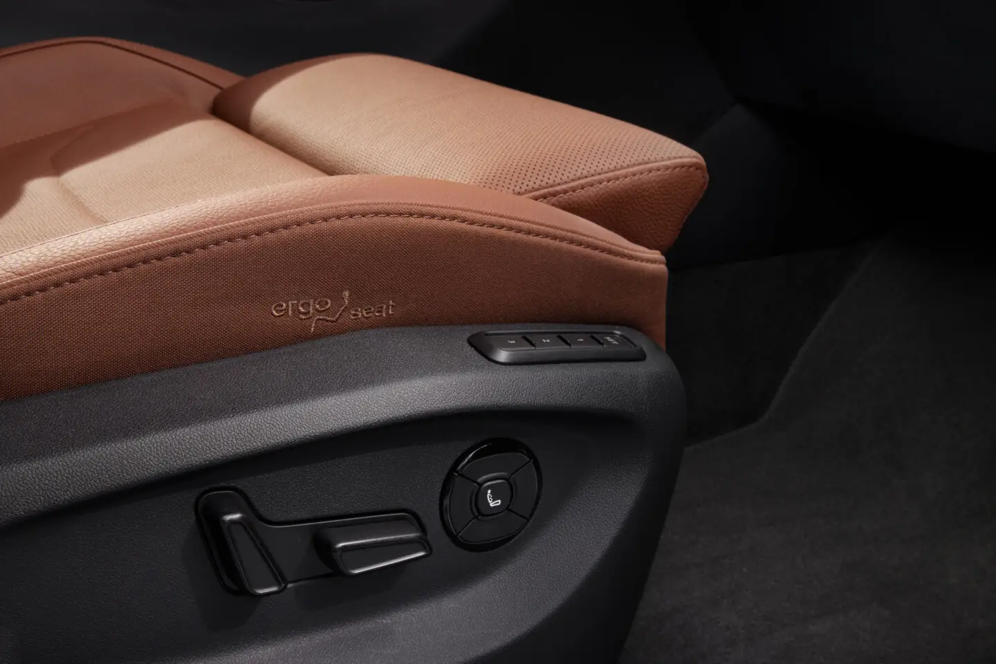 SKODA Kodiaq 2.0 TDI 150 DSG Corporate