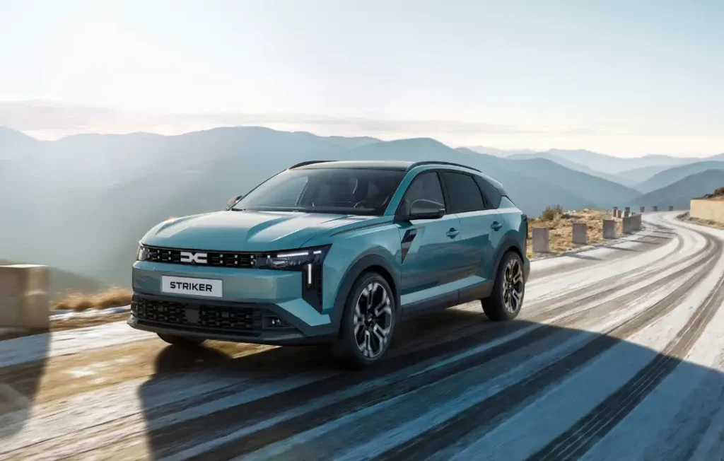 Dacia Striker : le nouveau crossover électrifié du segment C s'affiche à moins de 25.000 euros