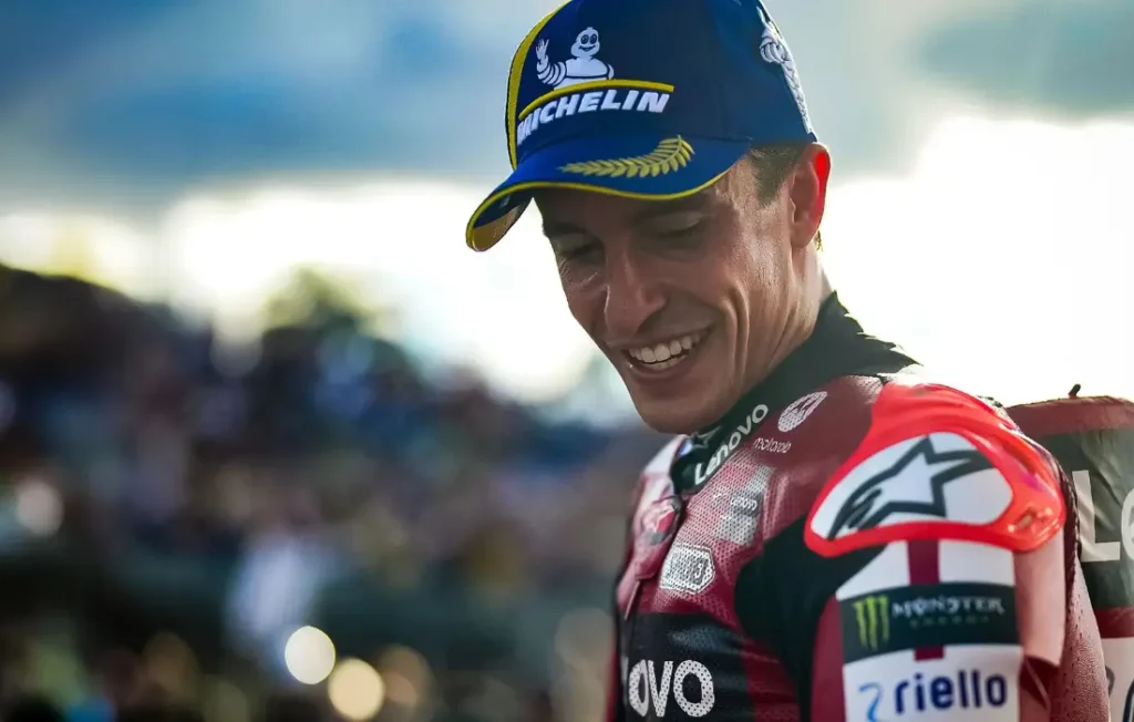 MotoGP : Marc Marquez égale le record de victoires en sprint lors d'un samedi mouvementé au Brésil