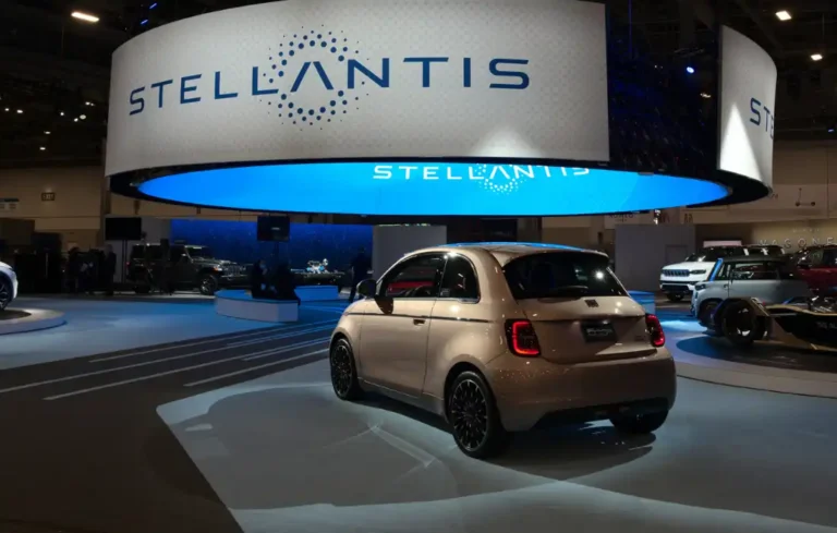 Stellantis lève 5 milliards d’euros pour sécuriser sa nouvelle stratégie