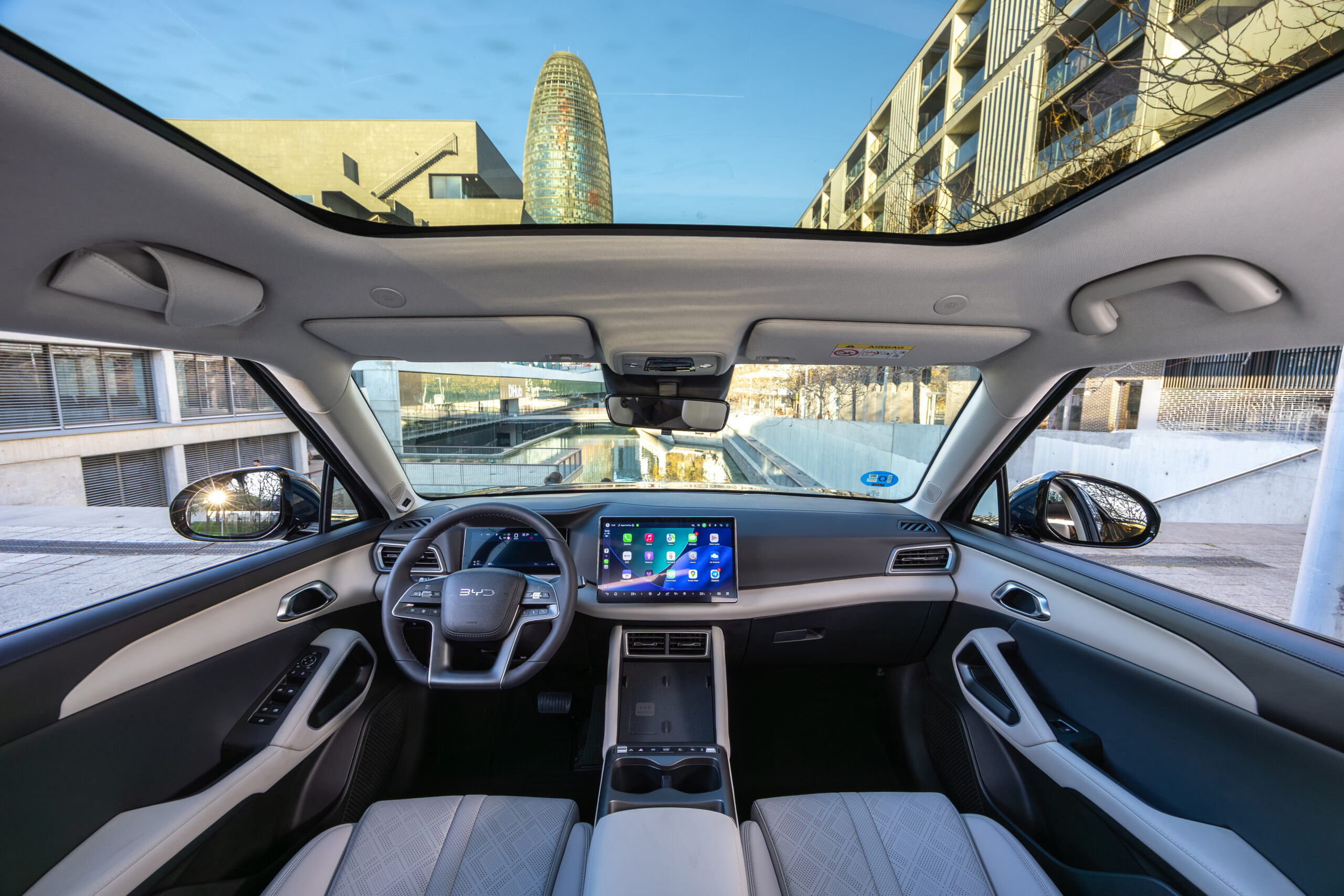 BYD ATTO 2 PHEV 1.5 DM-i 212 AT Design