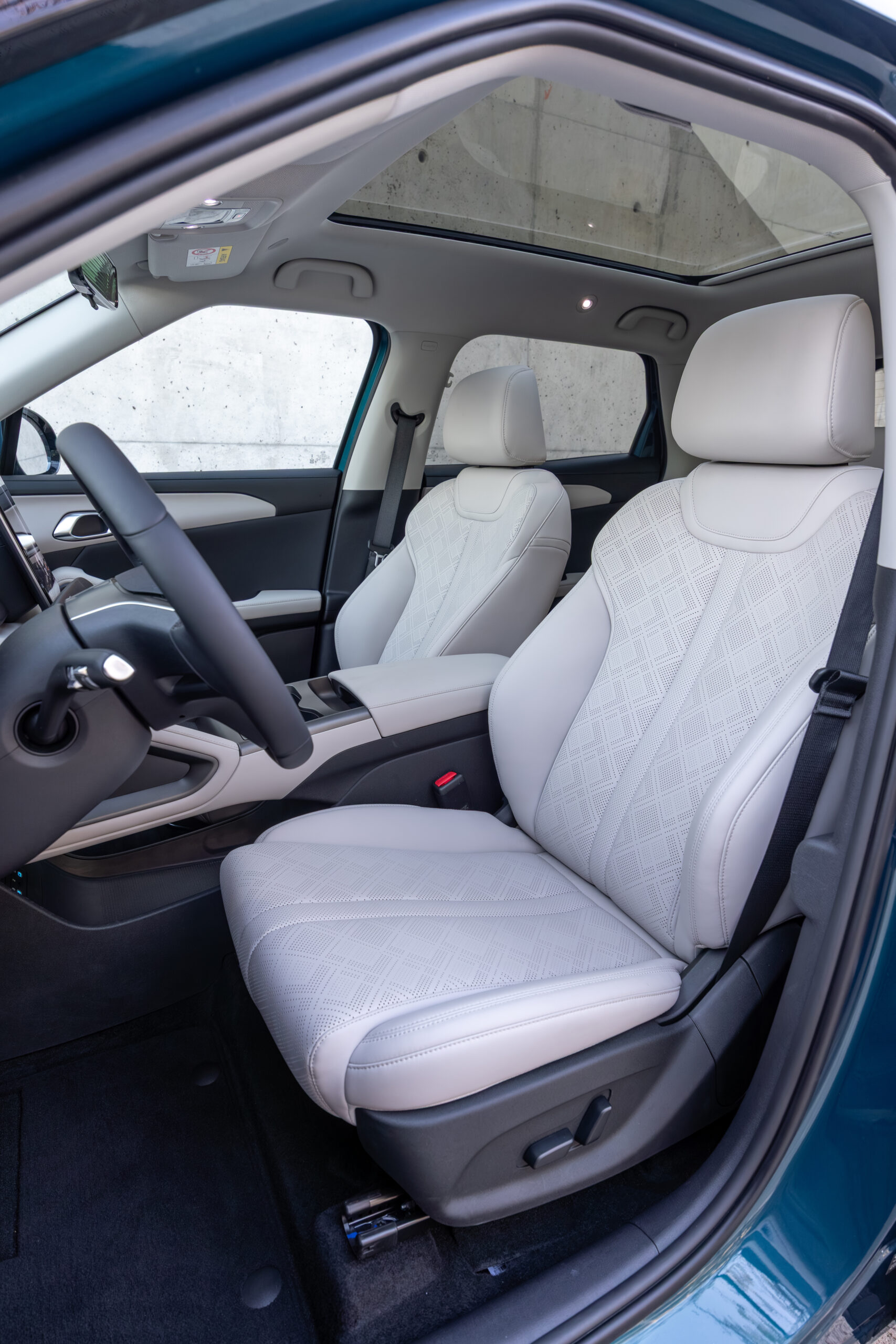 BYD ATTO 2 PHEV 1.5 DM-i 212 AT Design