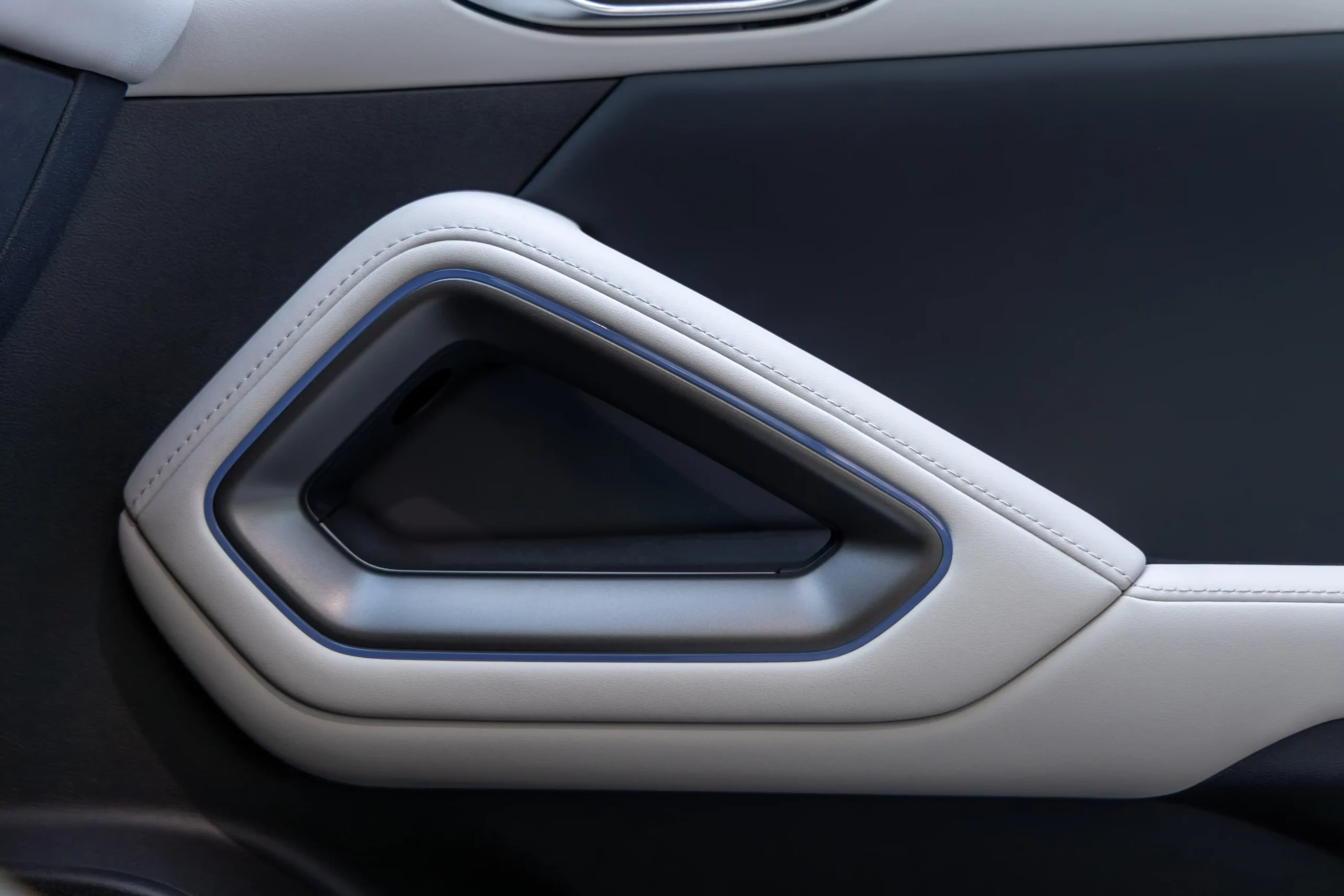 BYD ATTO 2 PHEV 1.5 DM-i 212 AT Design