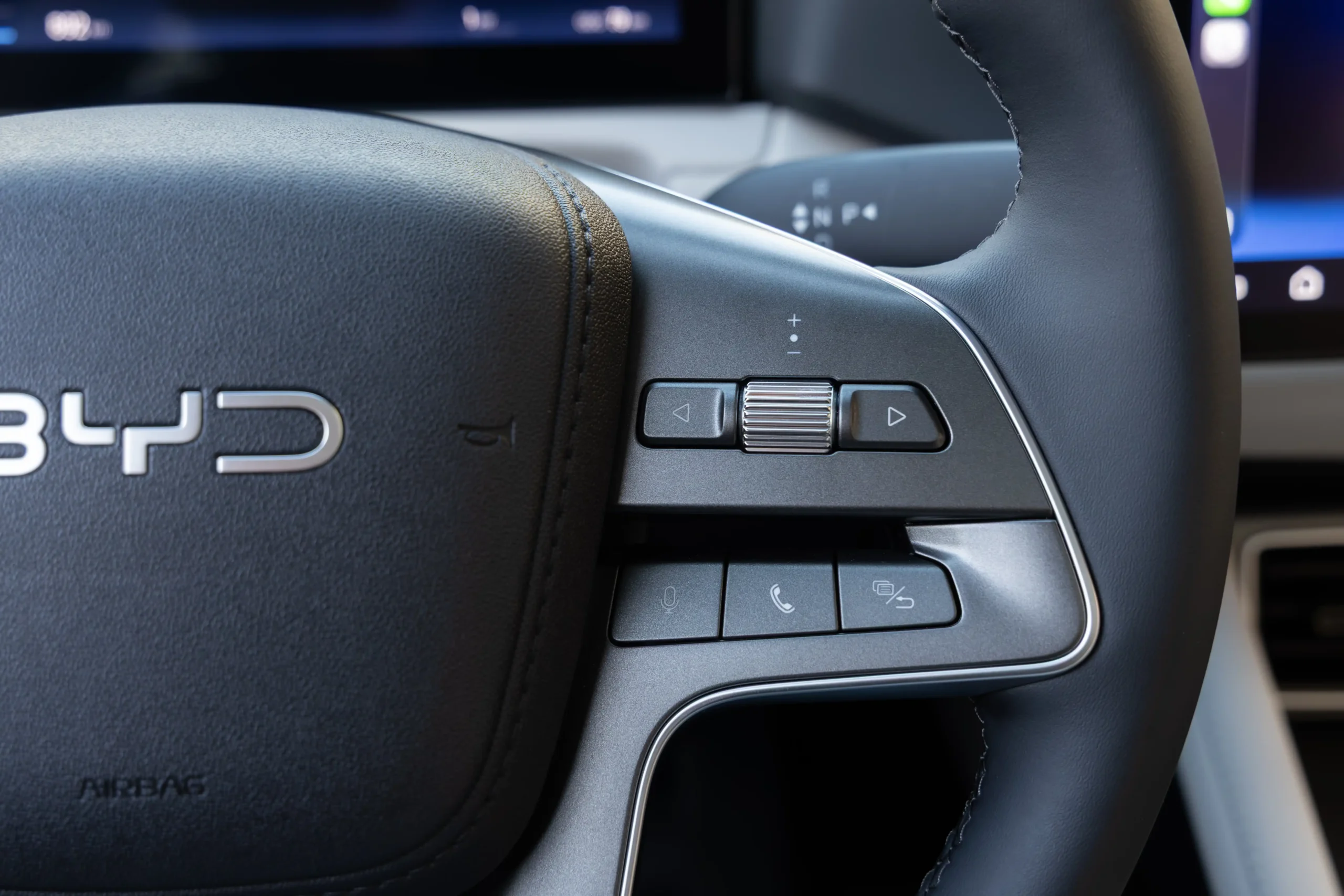 BYD ATTO 2 PHEV 1.5 DM-i 212 AT Design