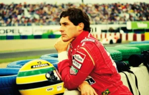 Senna : L&rsquo;homme, la machine et la légende éternelle