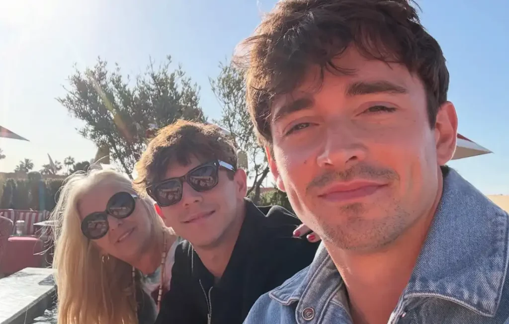 Charles Leclerc à Marrakech : le gâteau d’anniversaire de sa mère fait sourire le pilote Ferrari