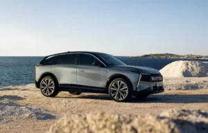 DS N°7 : le nouveau SUV premium démarre à 43 900 euros