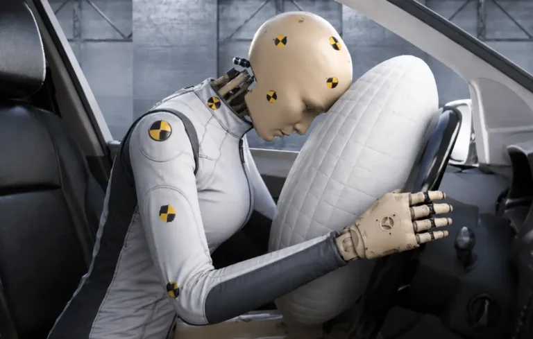 Accidents de voiture : pourquoi les femmes paient un tribut plus lourd que les hommes