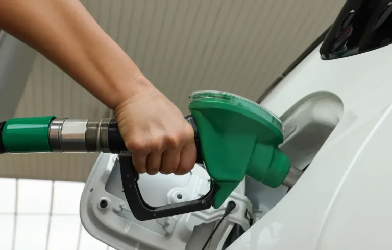 Les voitures électriques pourraient réduire la demande de pétrole d’ici 2027