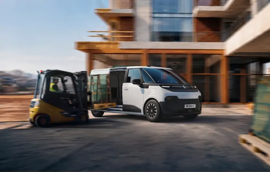 Renault présente à Hanovre le Nouveau Trafic Van E-Tech electric